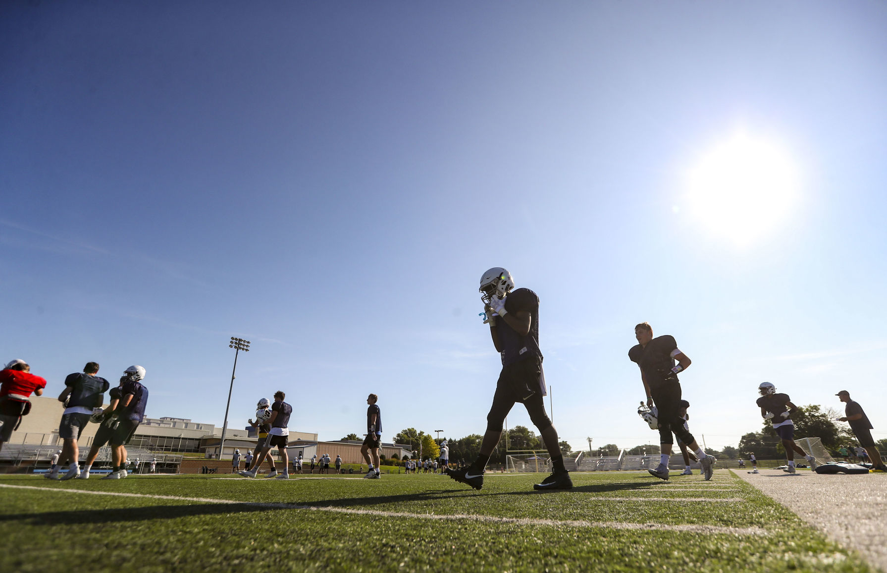 081519-qct-spt-pv-football-017